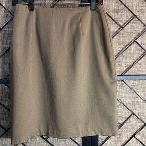 GENLTY USE: MARMIE WEST LINED SKIRT  TAG 11/ 12